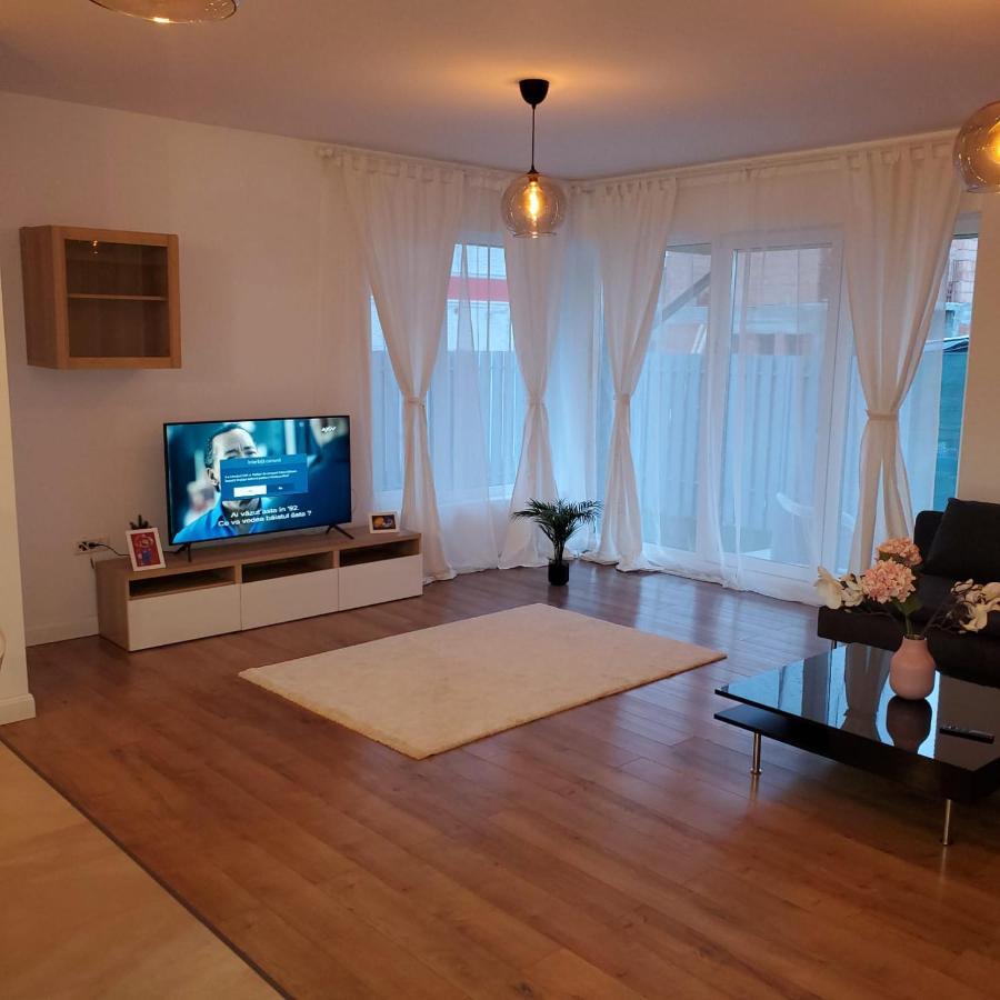 Galaxy Residence Villa Otopeni Eksteriør billede