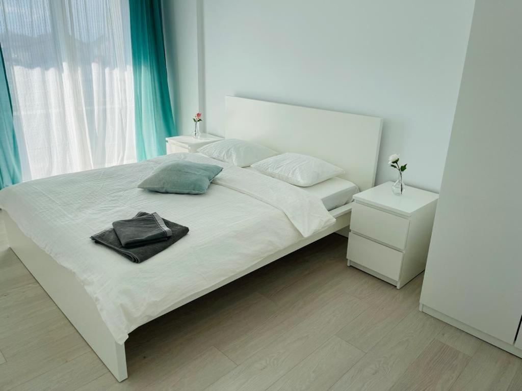 Galaxy Residence Villa Otopeni Eksteriør billede